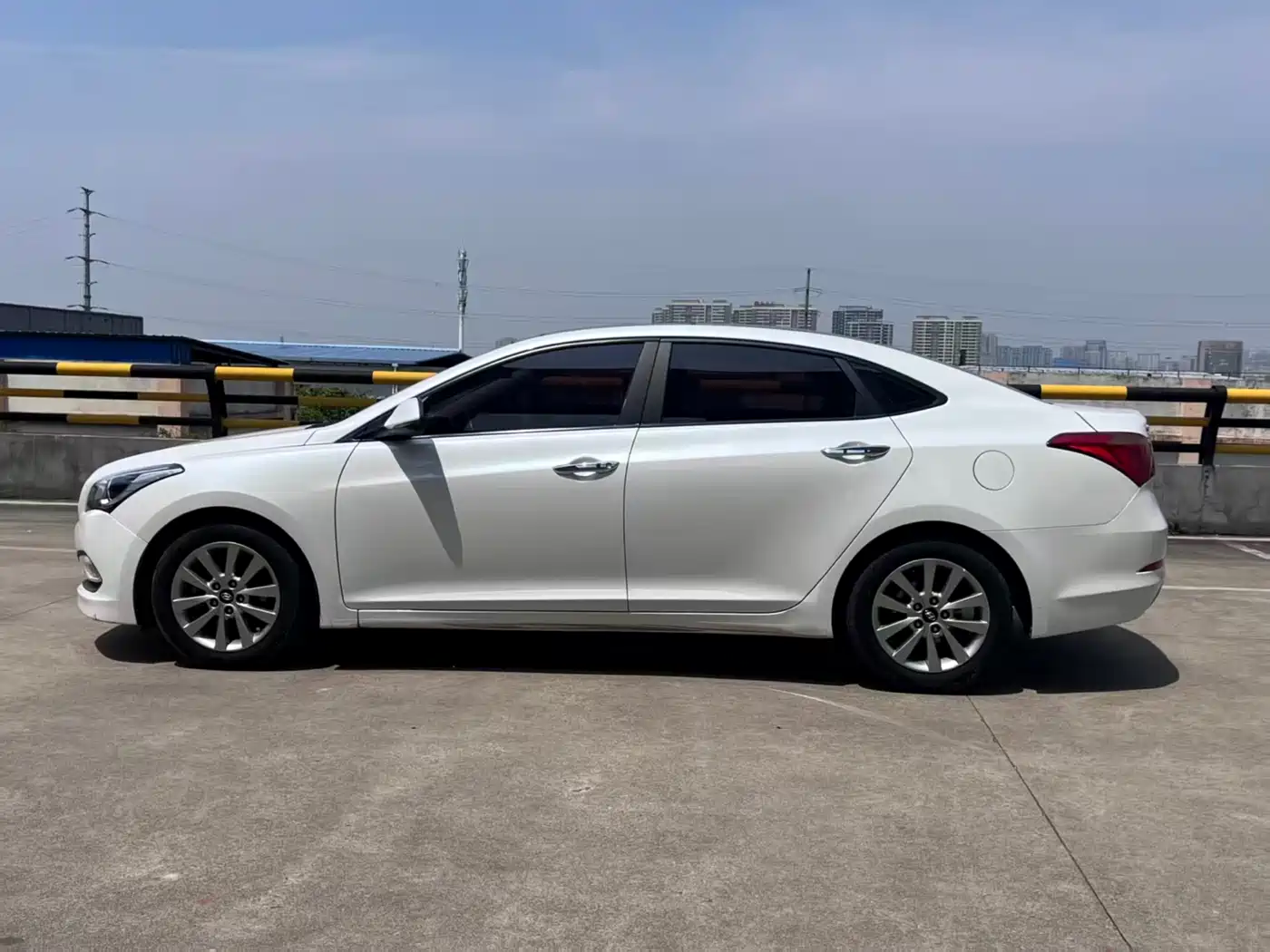 Hyundai Mistra 2014 1.8L Auto Smart GLS фото 7