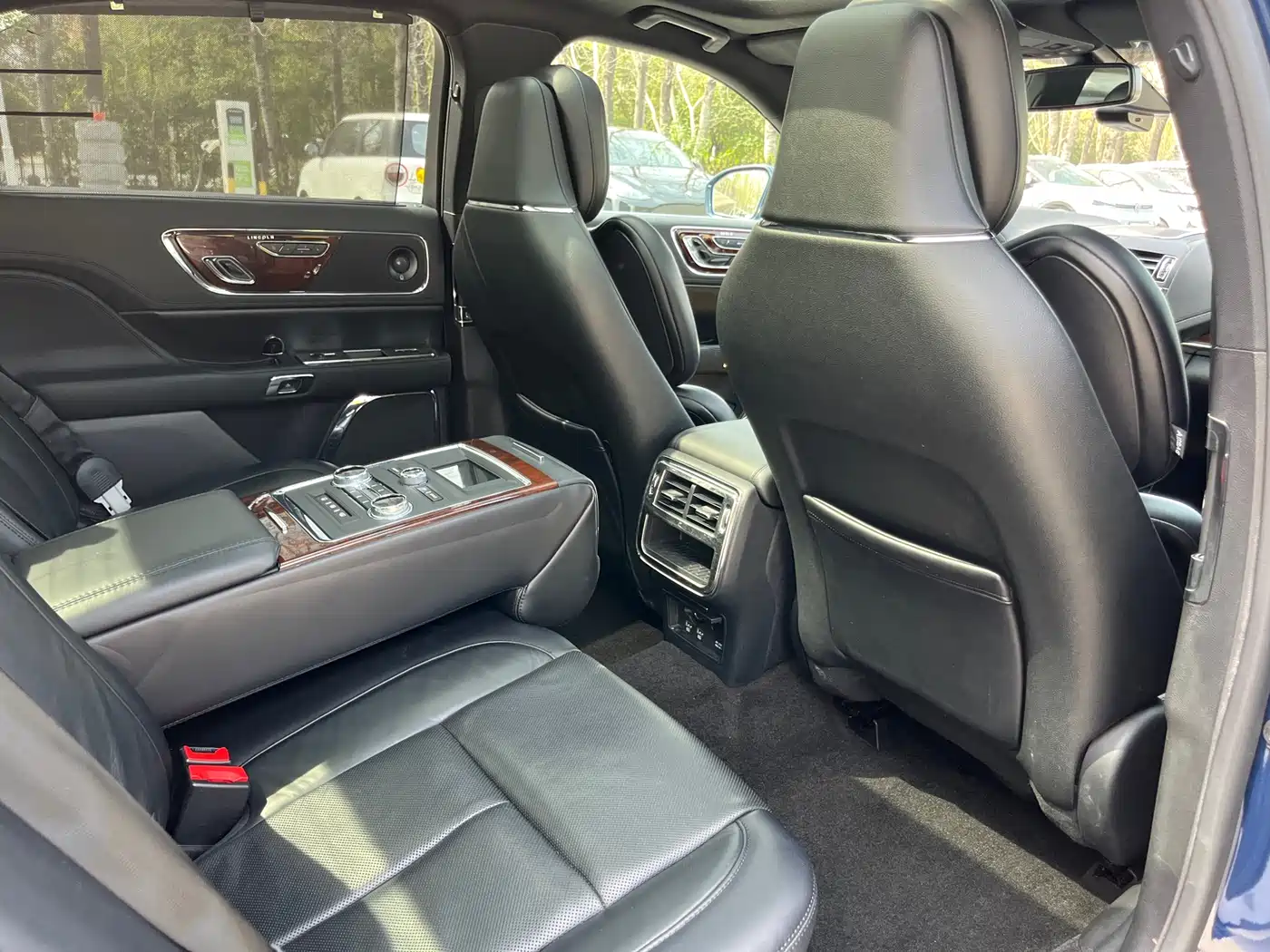 Lincoln Continental 2019 2.0T 2WD Zunyao Edition China VI фото 27