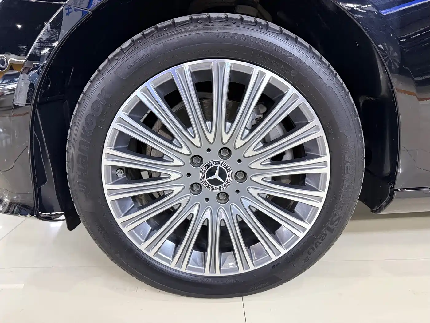 Mercedes-Benz E-Class 2023 E 300 L Luxury фото 5