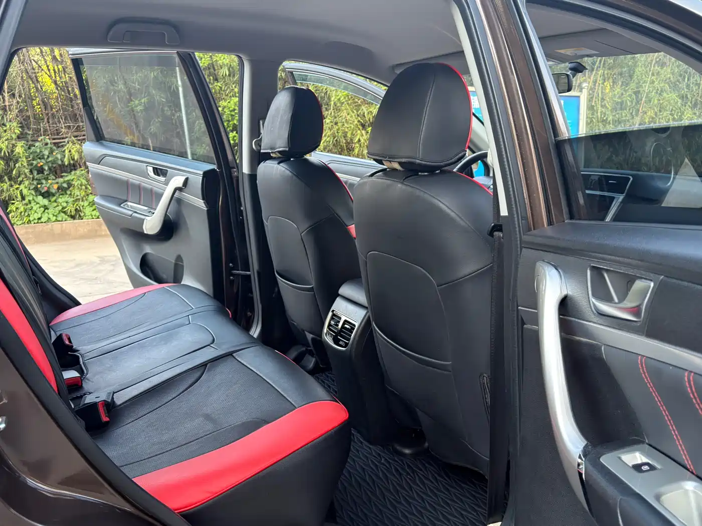 Haval M6 2021 PLUS 1.5T Manual Elite Smart Connect фото 15