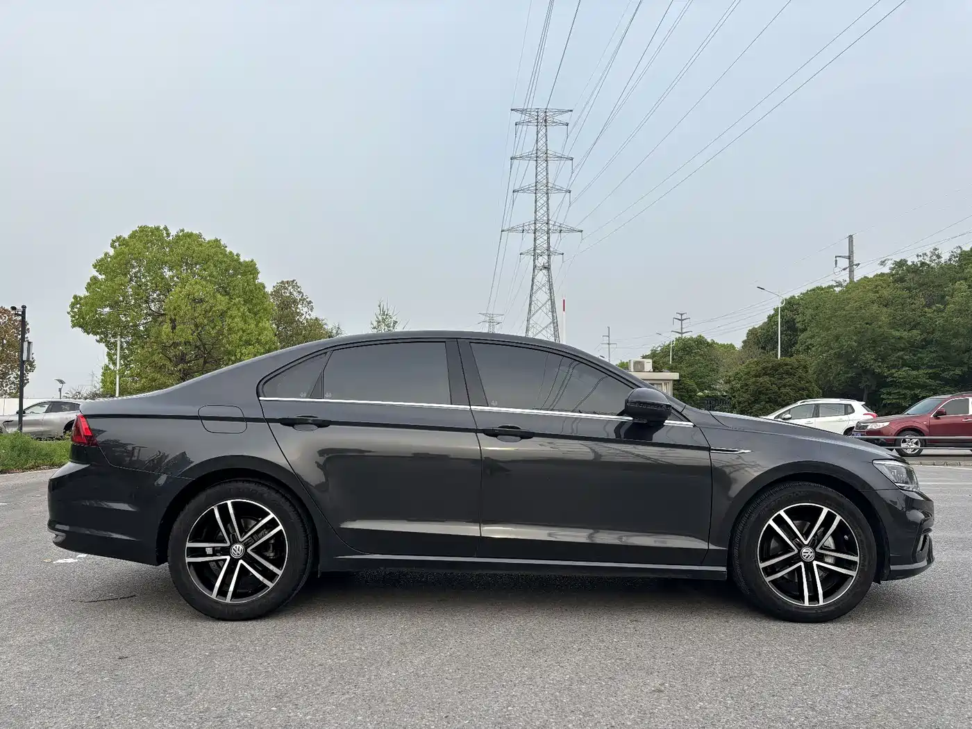 Volkswagen Lamando 2021 280TSI DSG Comfort Edition фото 4