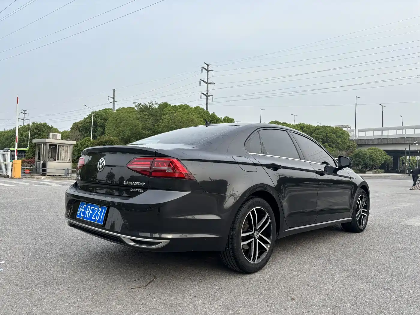 Volkswagen Lamando 2021 280TSI DSG Comfort Edition фото 5