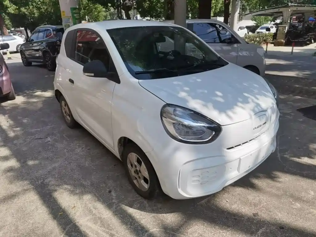 Roewe Clever 2020 2020 Urban Style Edition