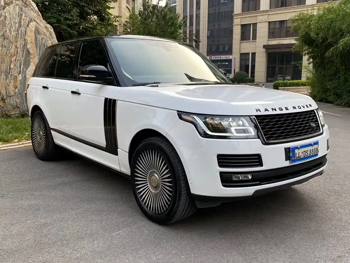 Land Rover Range Rover 2017 3.0 SC V6 Vogue фото 3