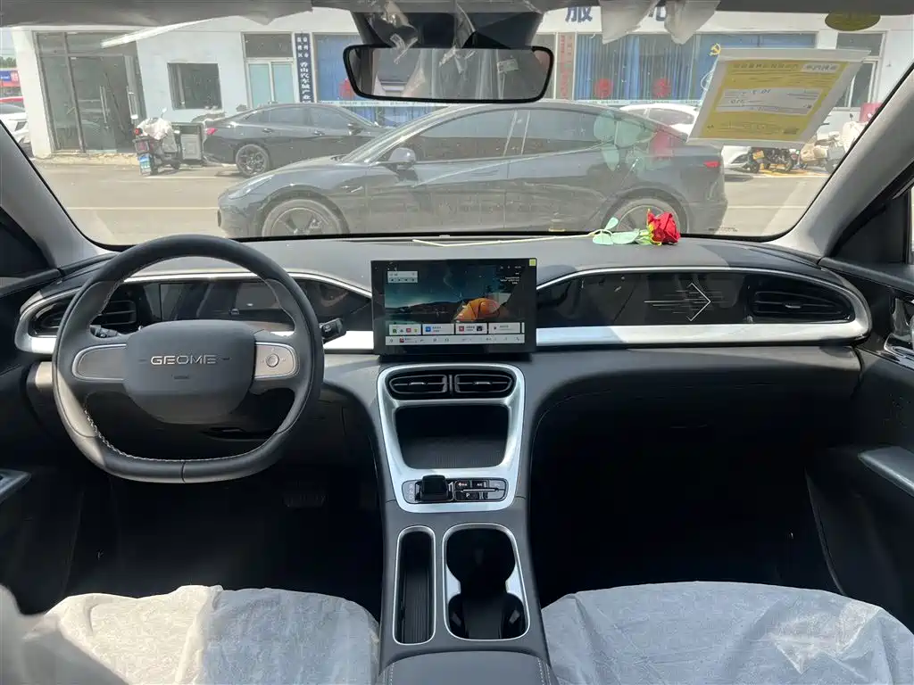 Geely Galaxy Starry Wish 2026 Edition 310km Youth Version фото 5