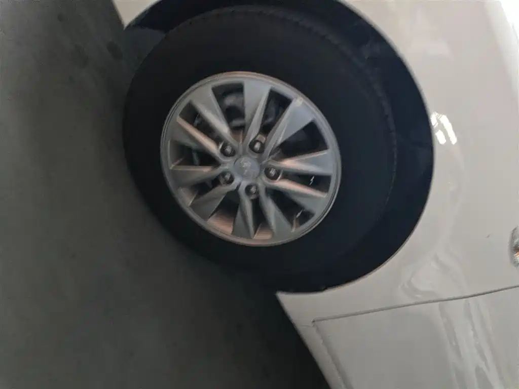 Hyundai Elantra 2018 1.6L Automatic Pleasing Edition GL China VI фото 23