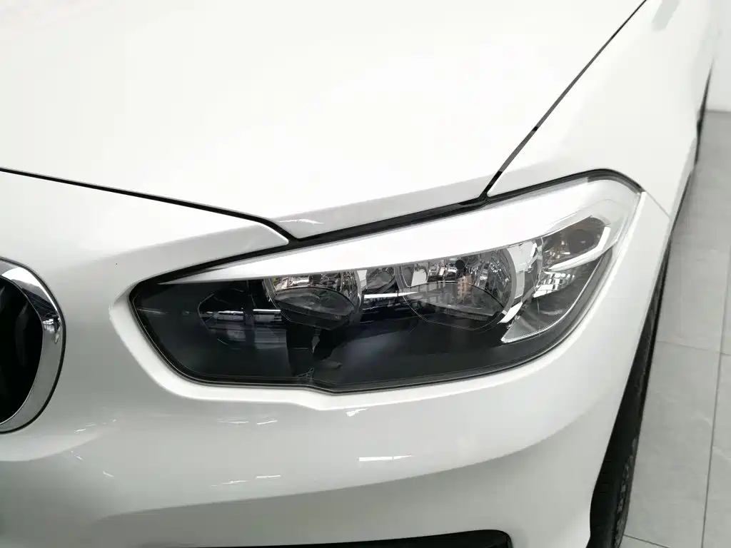 BMW 1 Series (Import) 2019 2018 118i Leading