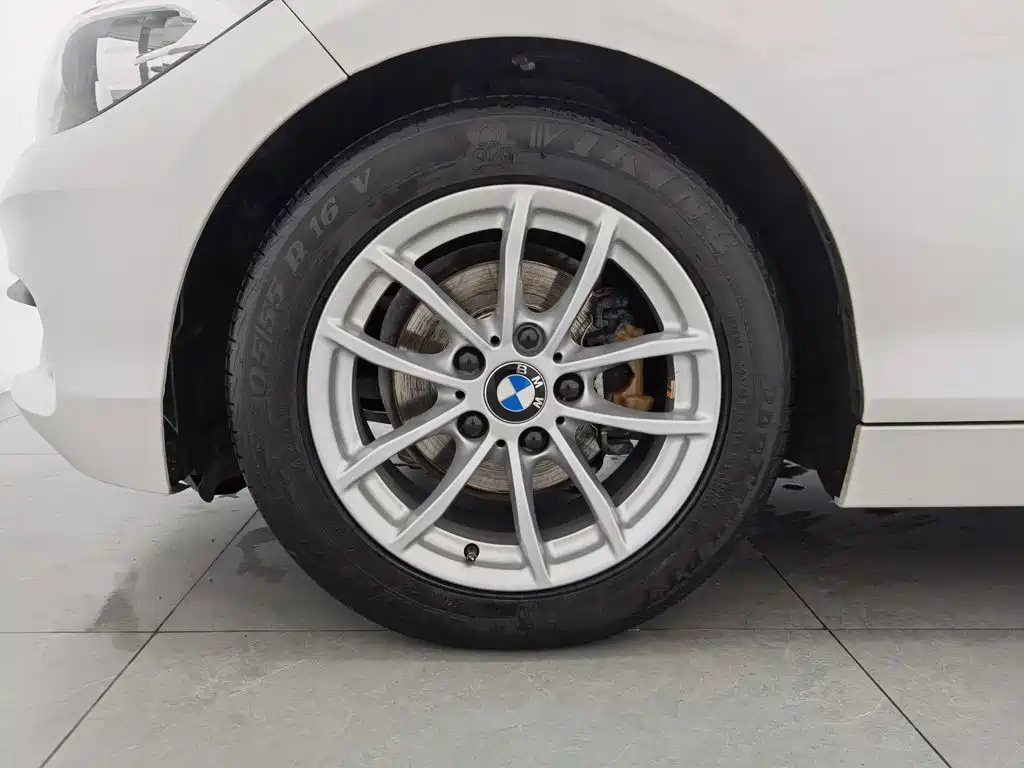 BMW 1 Series (Import) 2019 2018 118i Leading