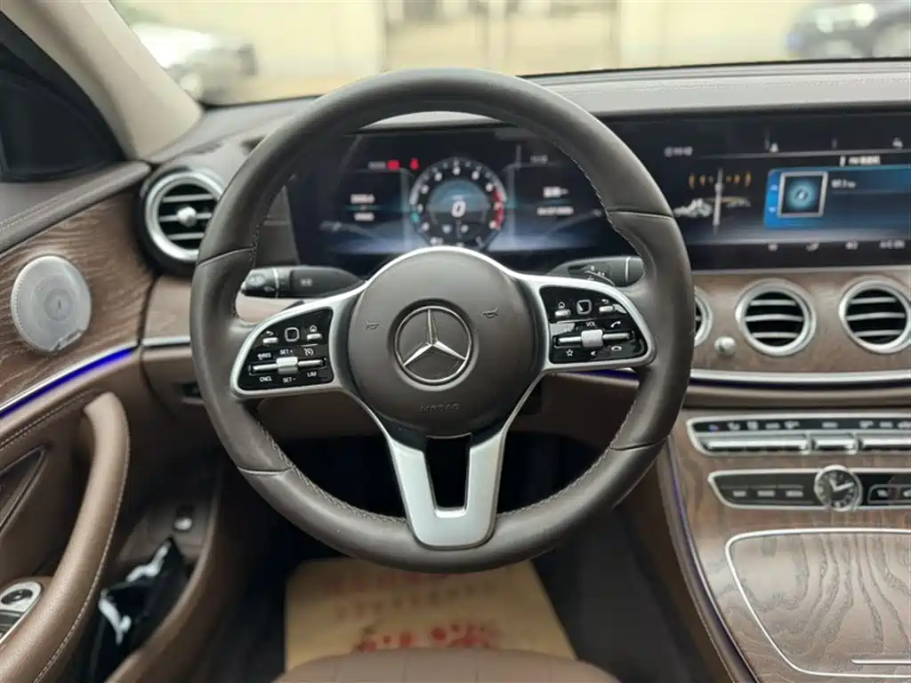 Mercedes-Benz E-Class 2019 Facelift E 300 L Luxury фото 12