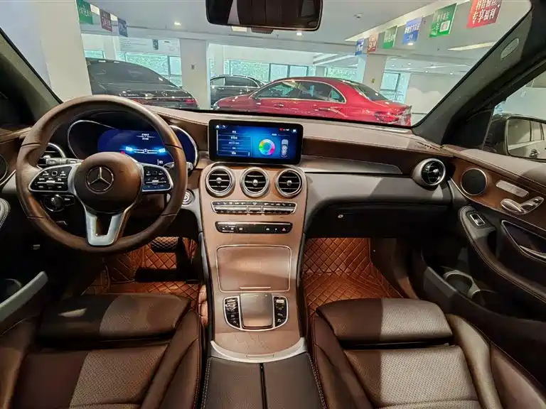 Mercedes-Benz GLC 2022 Model GLC 300 L 4MATIC Dynamic Edition фото 9