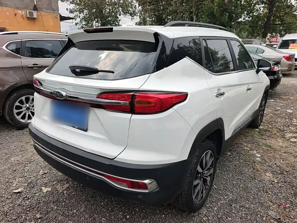 JAC Refine S4 2019 2020 1.5T CVT Surpass