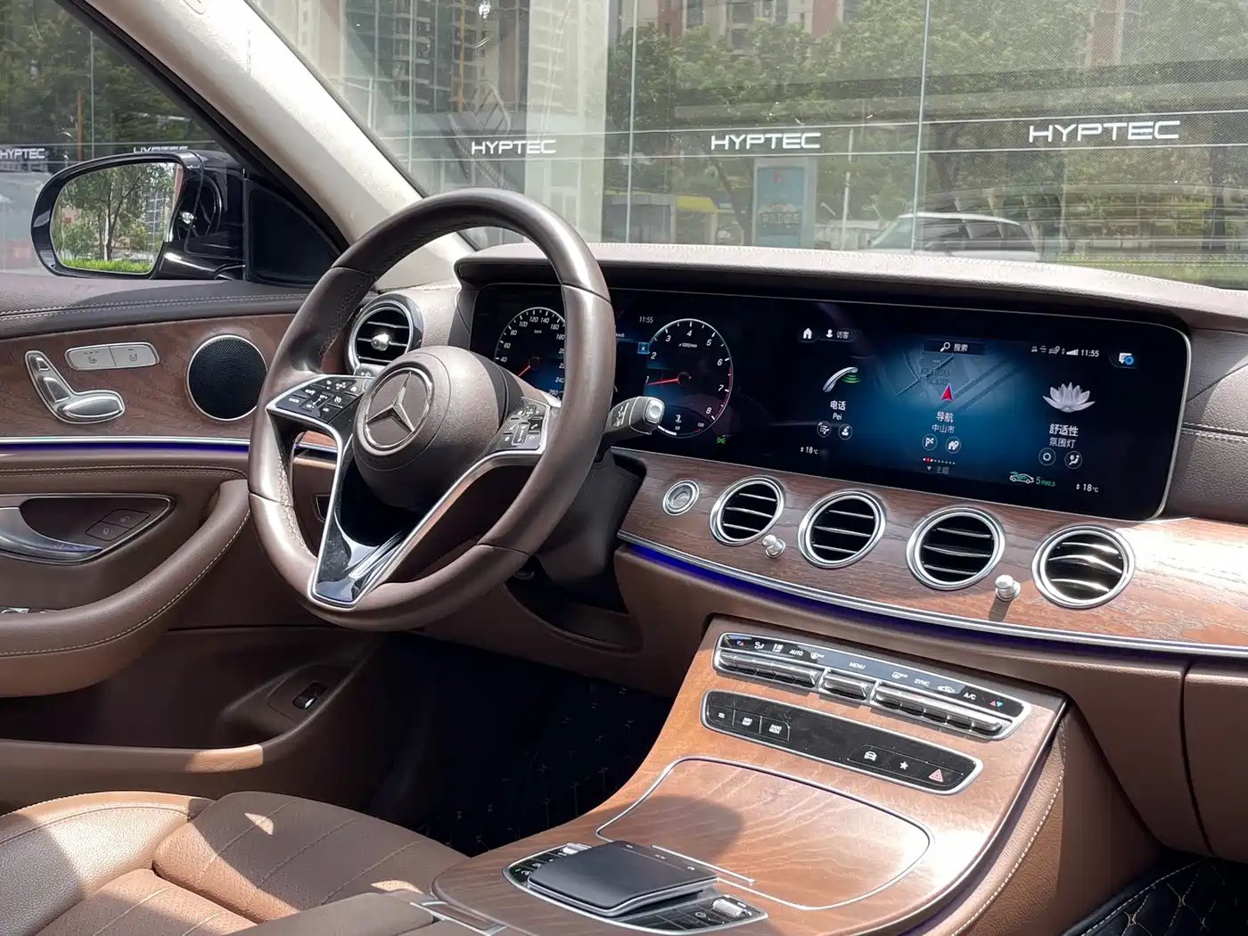 Mercedes-Benz E-Class 2022 E 300 L Fashion фото 8