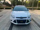 Фото 2 - Ford Focus