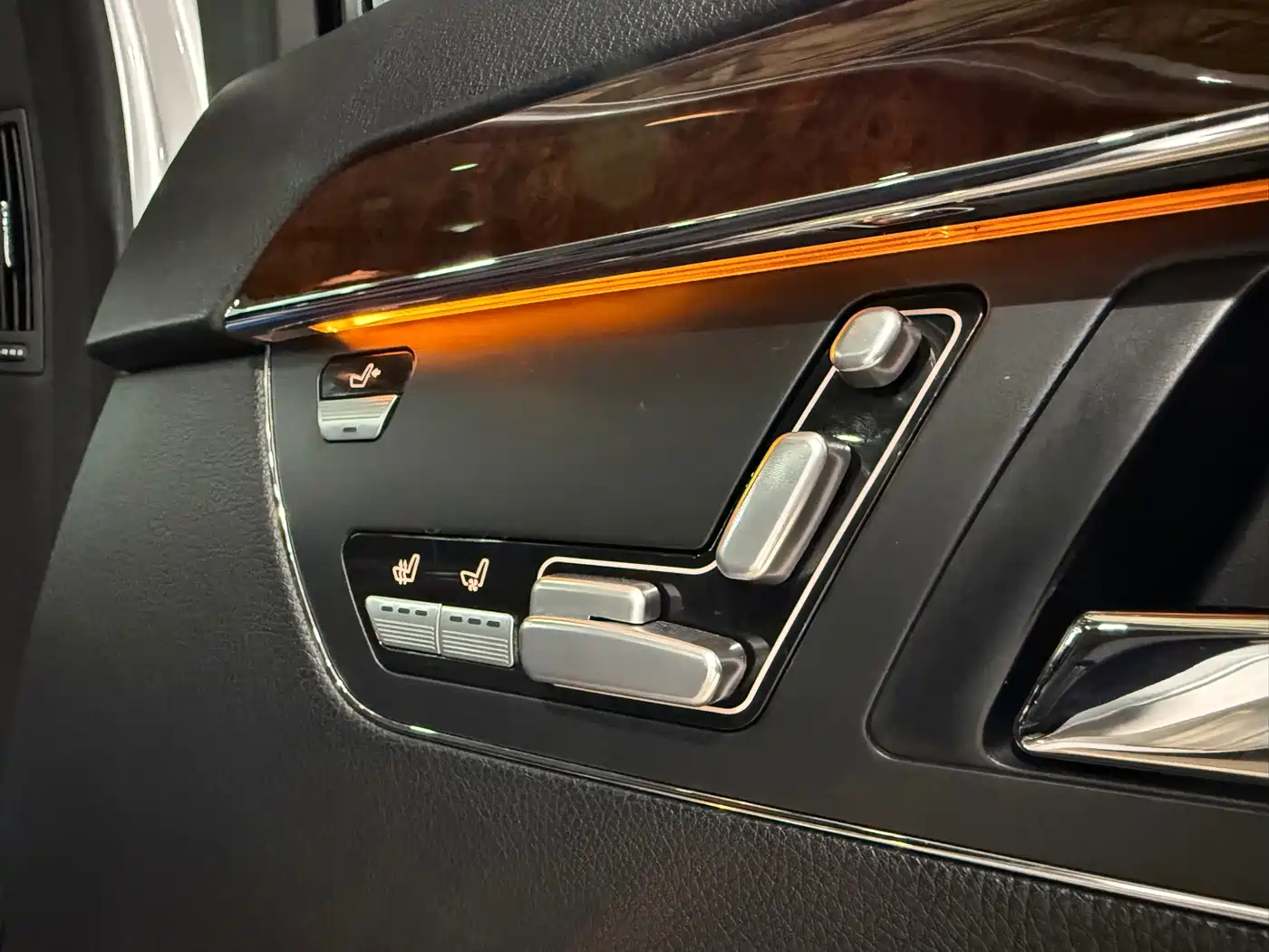 Mercedes-Benz S-Class 2010 Model S 400 L HYBRID фото 21
