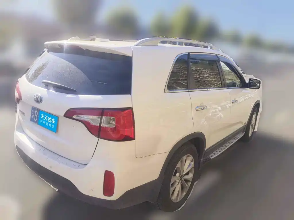 Kia Sorento 2013 2013 2.4L 7-seat Gasoline Supreme Edition