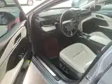 Photo 16 - Toyota Camry