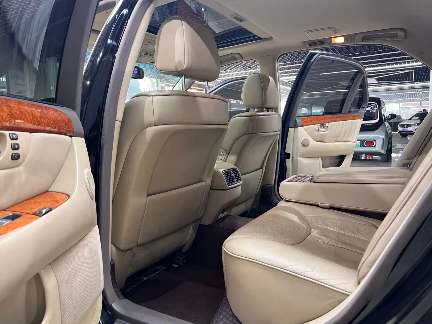 Lexus LS 2005 430 фото 10