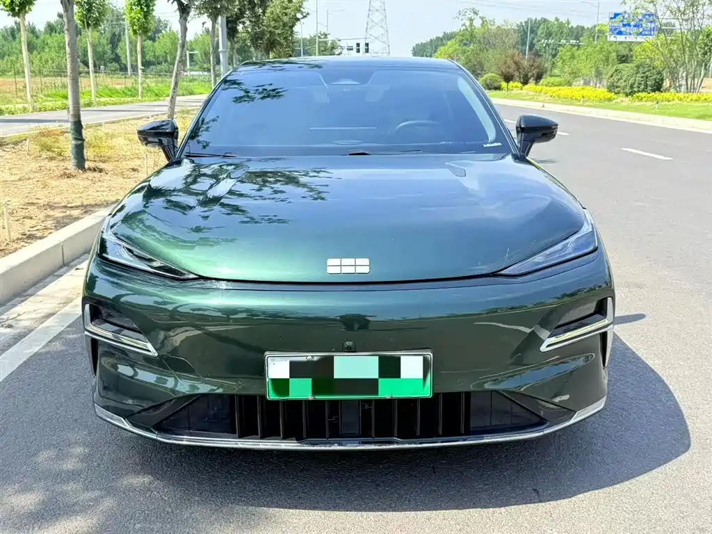 Geely Galaxy Galaxy Xingyao 8 2025 130km EM-i Premium Edition фото 2