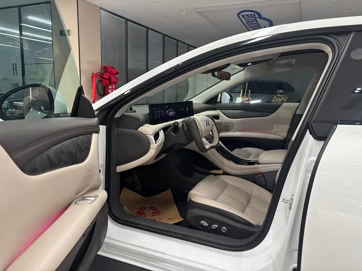 ZHIJI AUTOMOBILE ZHIJI L6