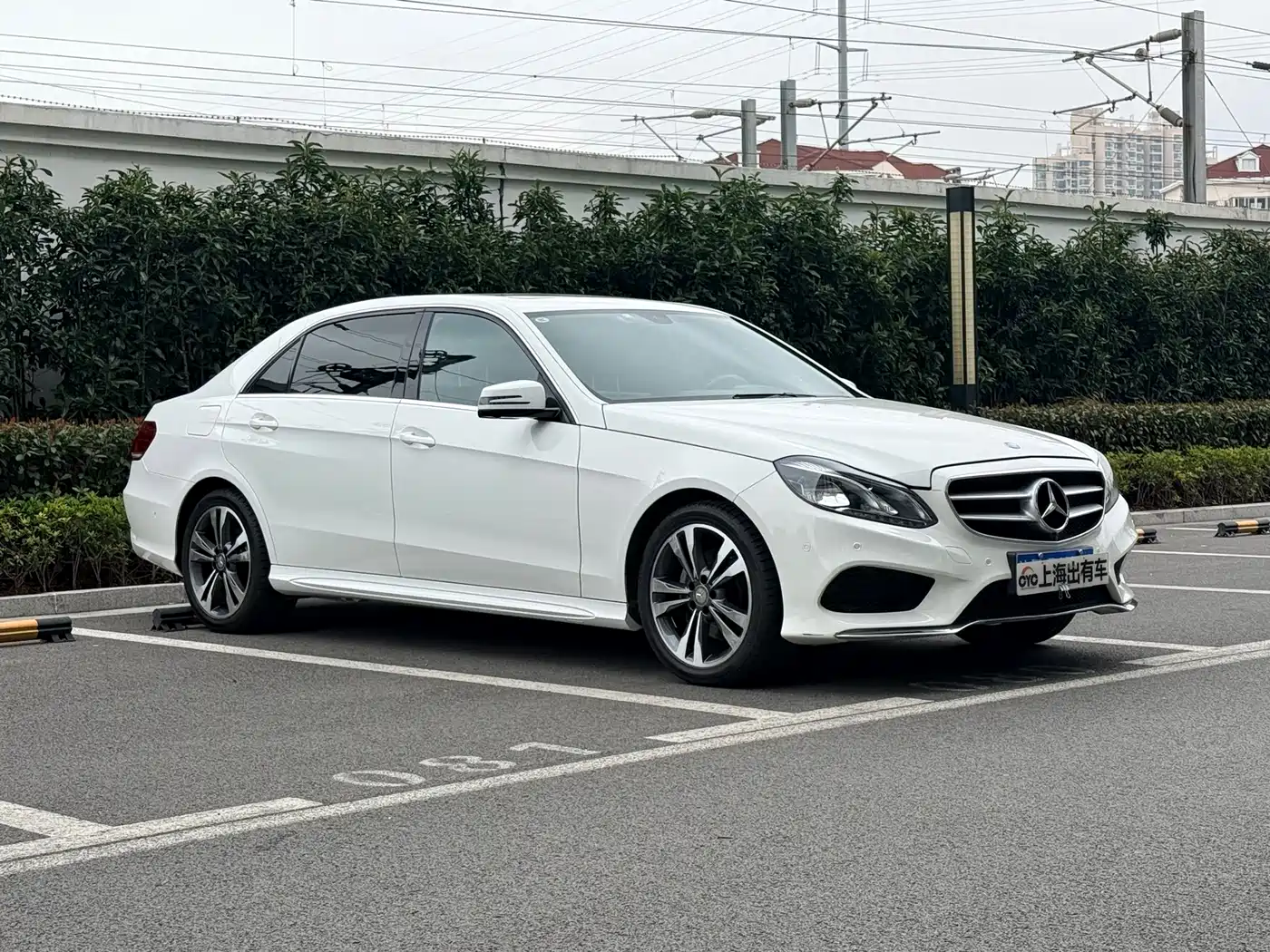 Mercedes-Benz E-Class 2015 E 260 L Sport фото 3