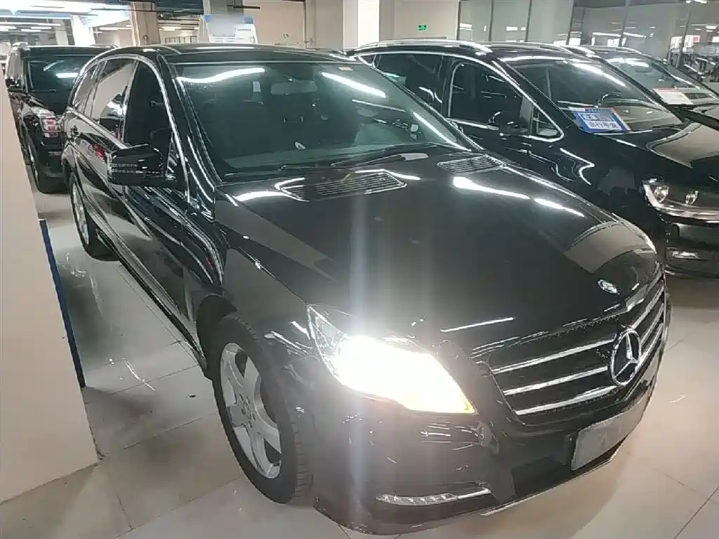 Mercedes-Benz R-Class 2015 R 320 4MATIC Luxury фото 4