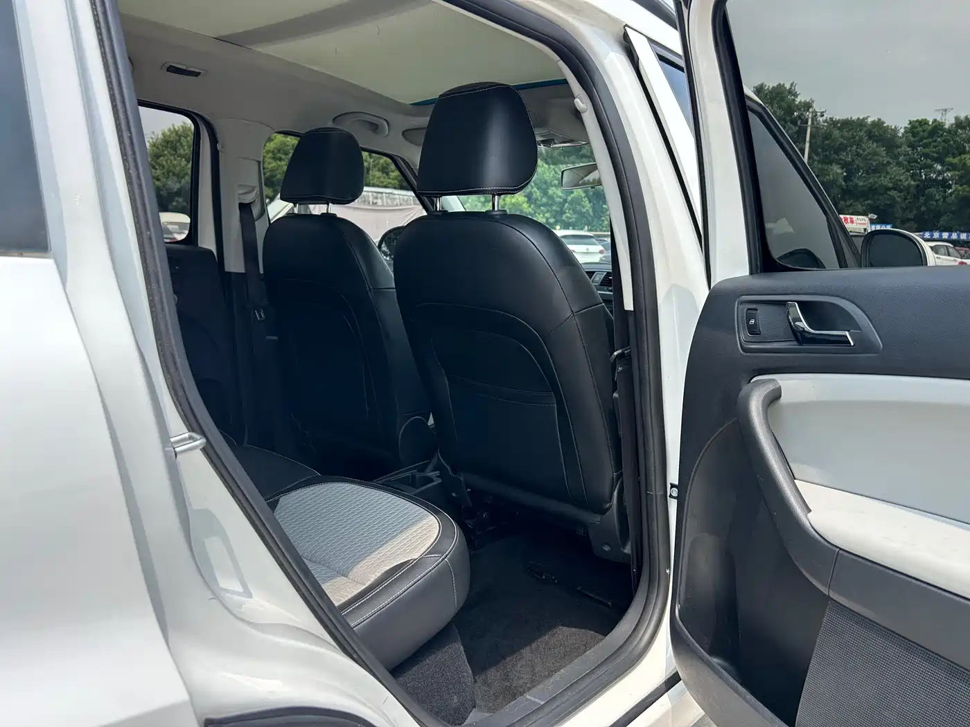 Škoda Yeti 2017 TSI280 DSG Advance фото 21