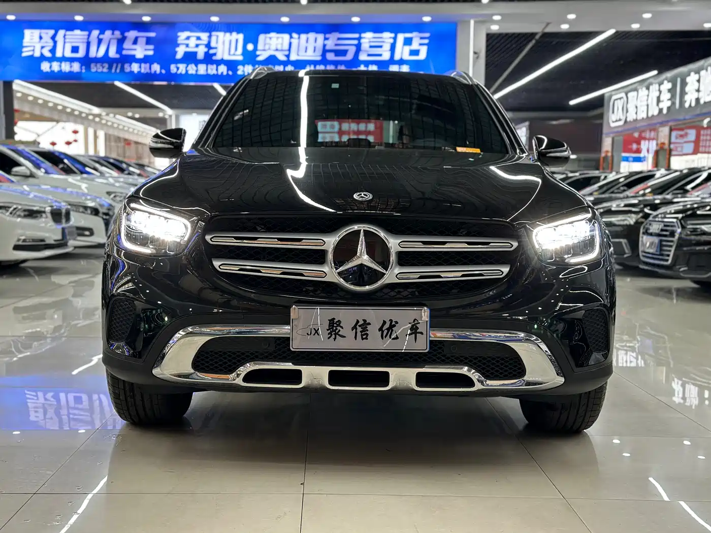 MERCEDES-BENZ GLC