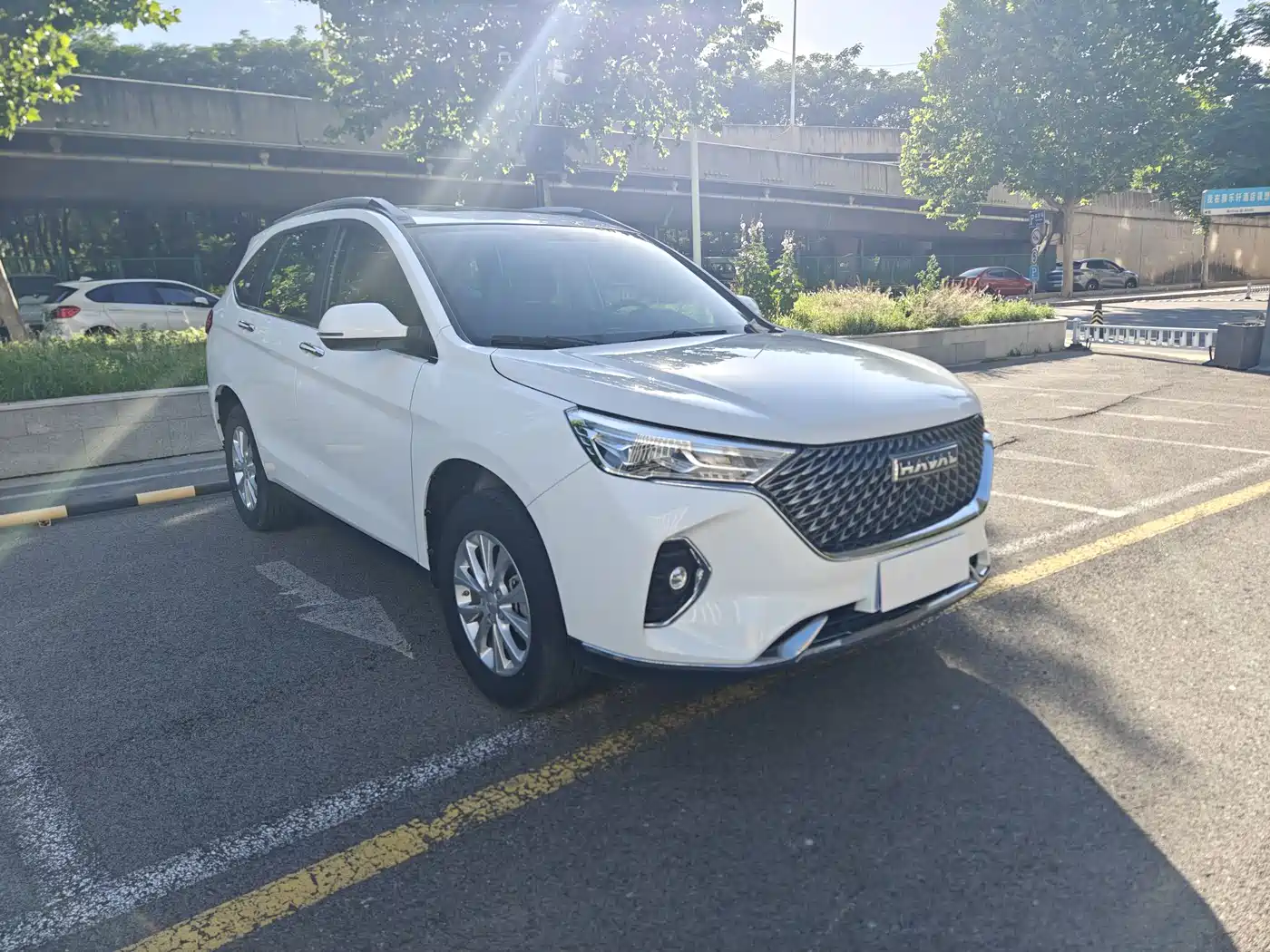 Haval M6 2023 PLUS 1.5T Manual Luxury Smart Connect фото 3