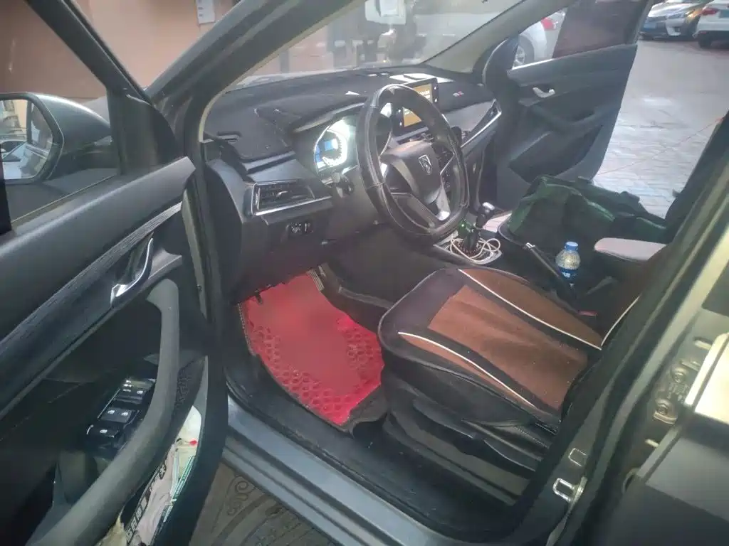 Baojun 360 2019 2018 1.5L Manual Elite (China V)