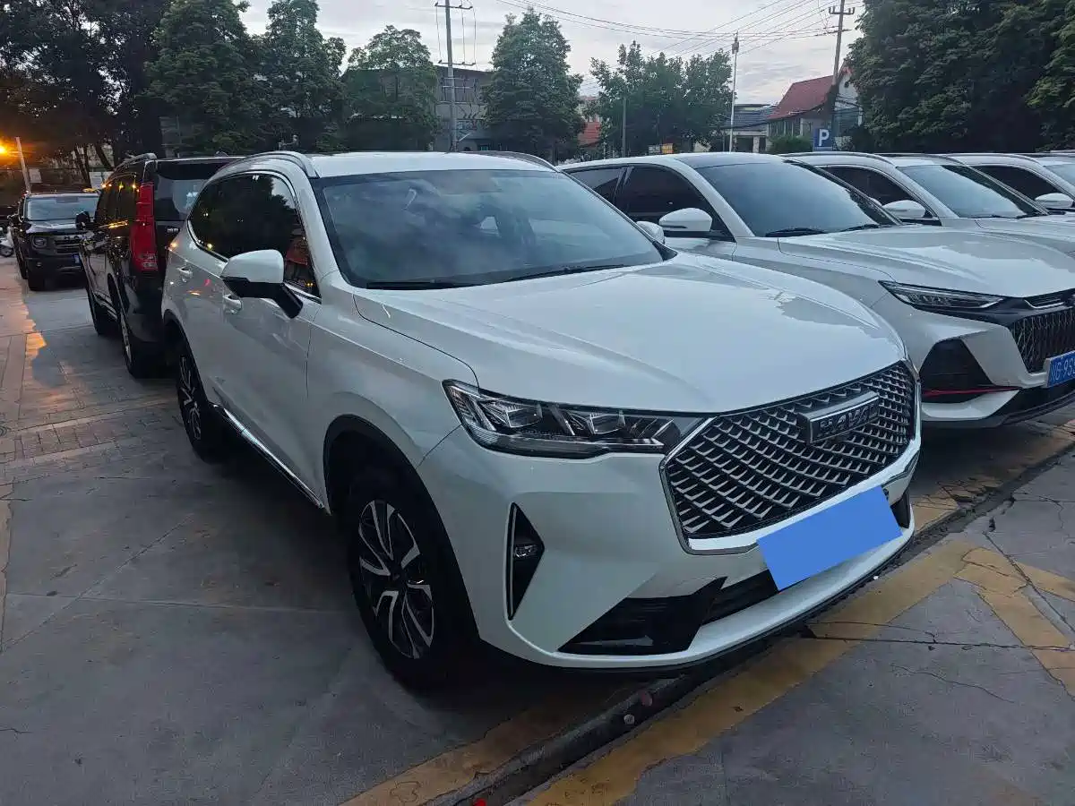 Photo 3 - Haval H6