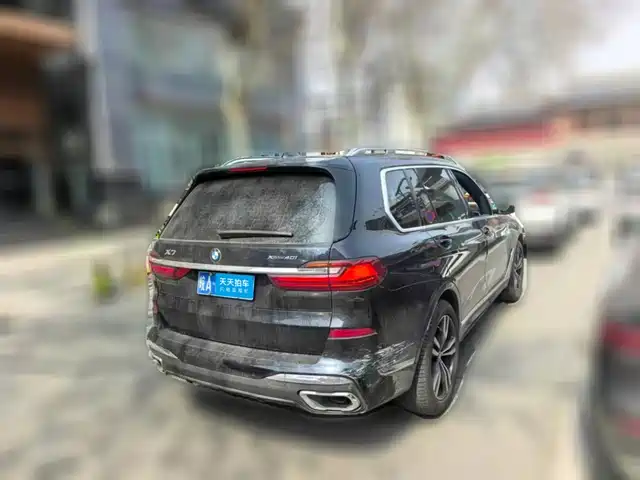 BMW X7 2020 xDrive40i Premium M Sport Package — фото 2