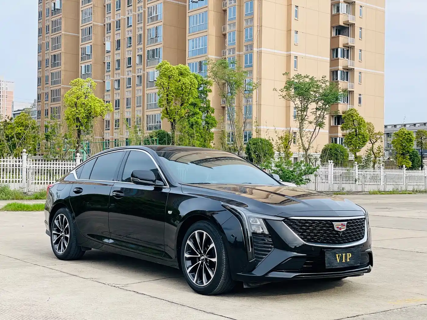 Cadillac CT5 2025 Model 28T Urban Sport Edition фото 3