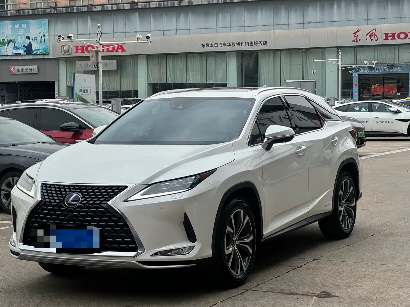 Lexus RX 2020 Facelift 450h AWD Elegance Edition фото 3