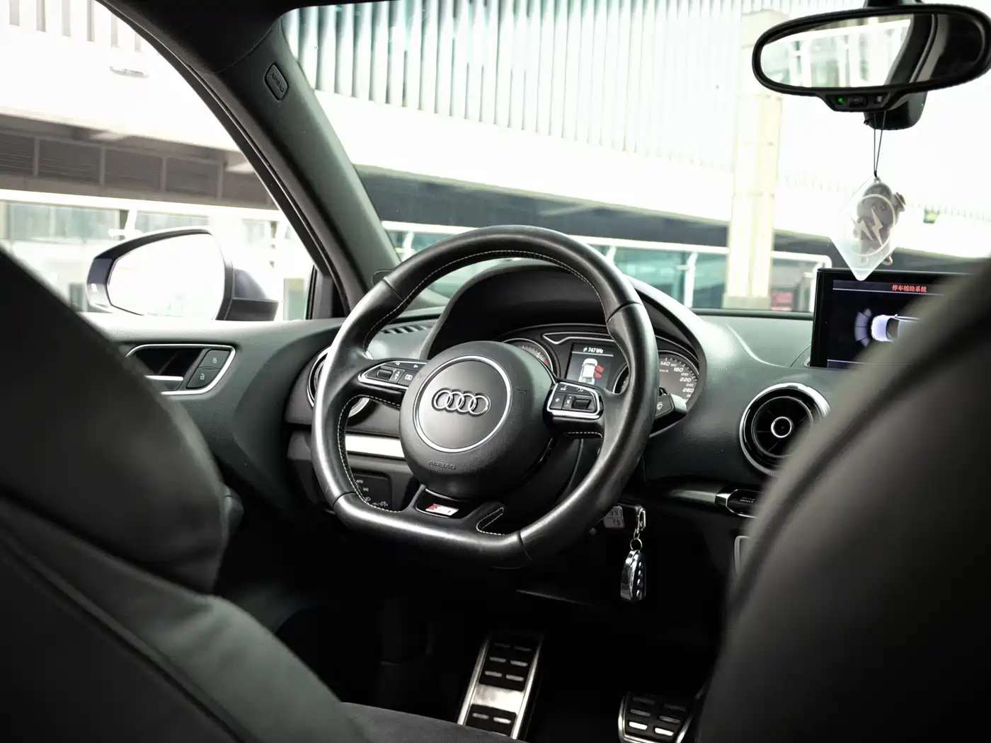 Audi S3 2015 S3 2.0T Limousine фото 13