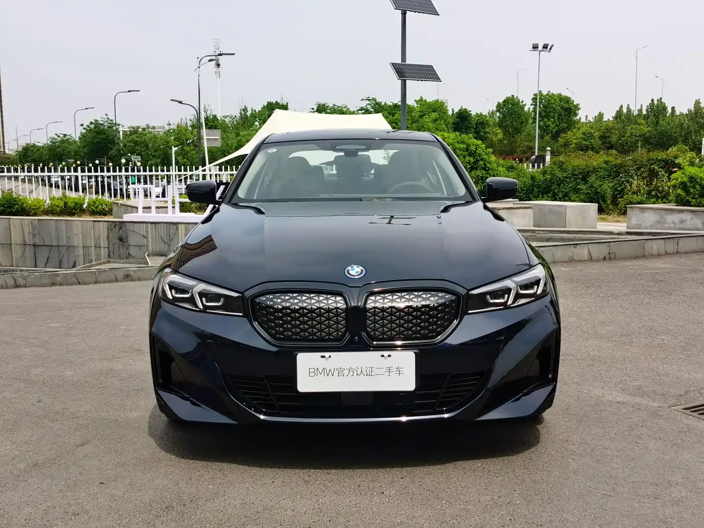 BMW i3 2025 eDrive 40 L Shadow Night Package фото 2
