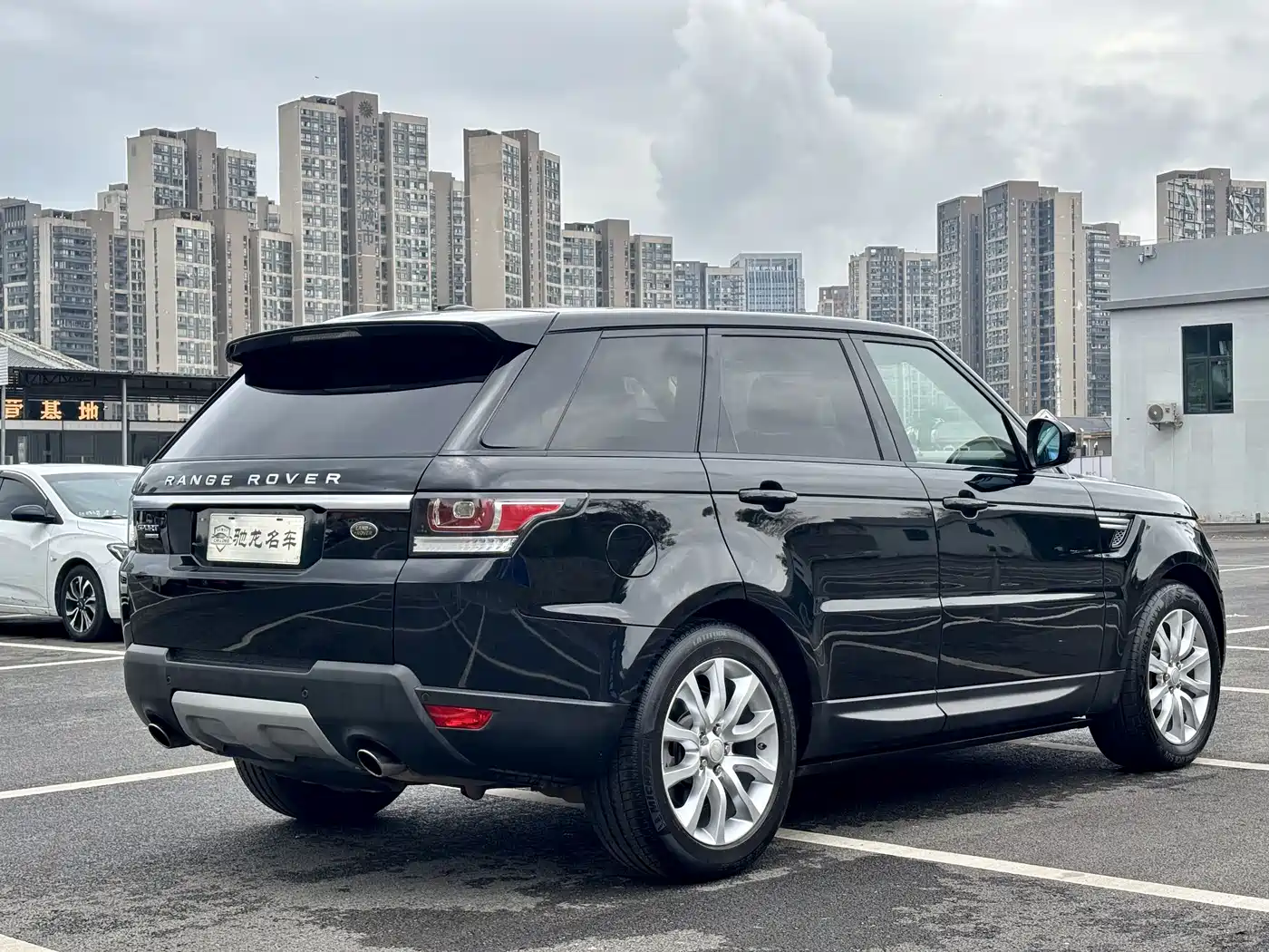 Land Rover Range Rover Sport 2015 3.0 SC V6 HSE фото 7