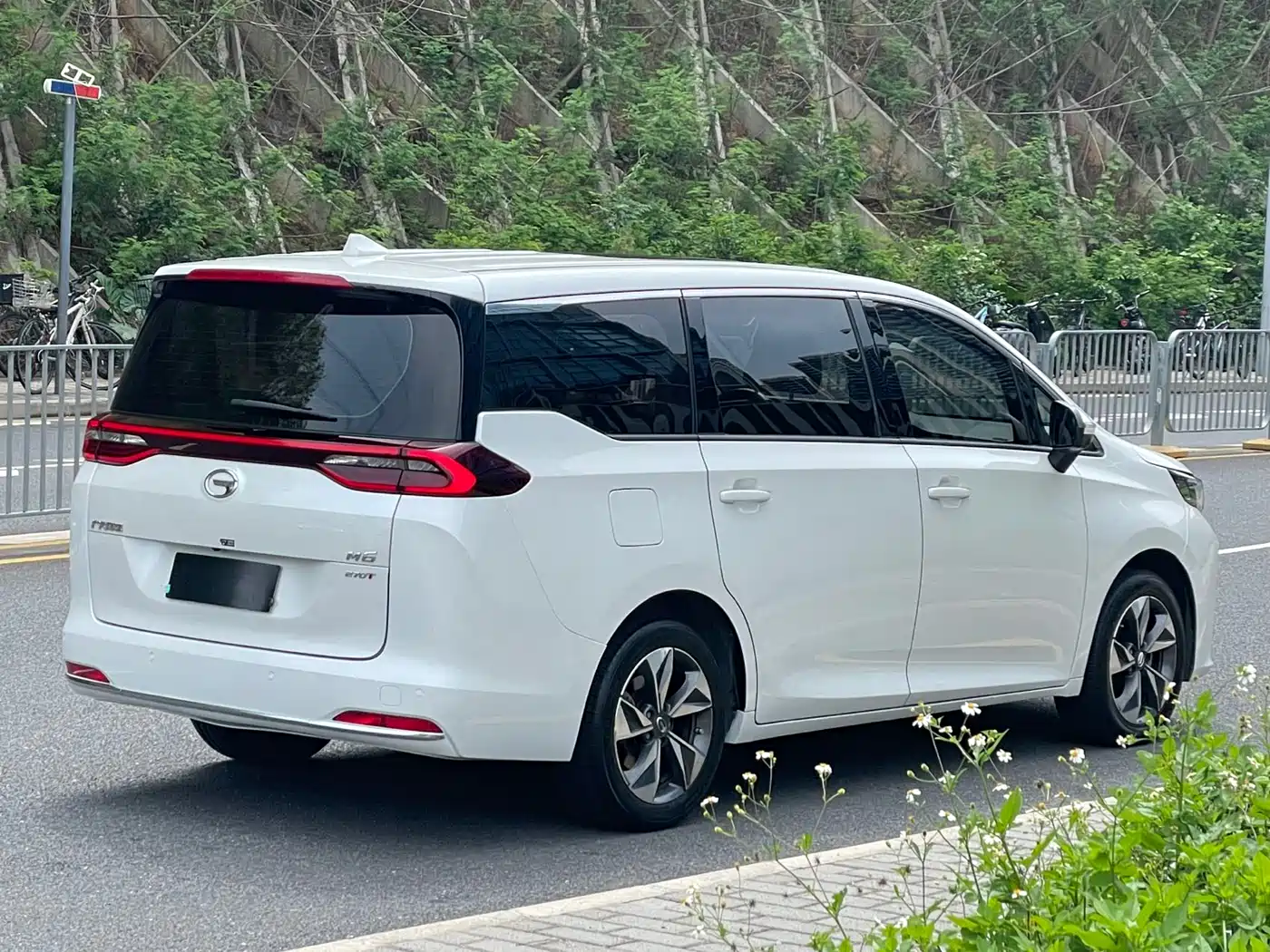 GAC Trumpchi Trumpchi M6 2021 PRO 270T Automatic Premium Edition фото 4