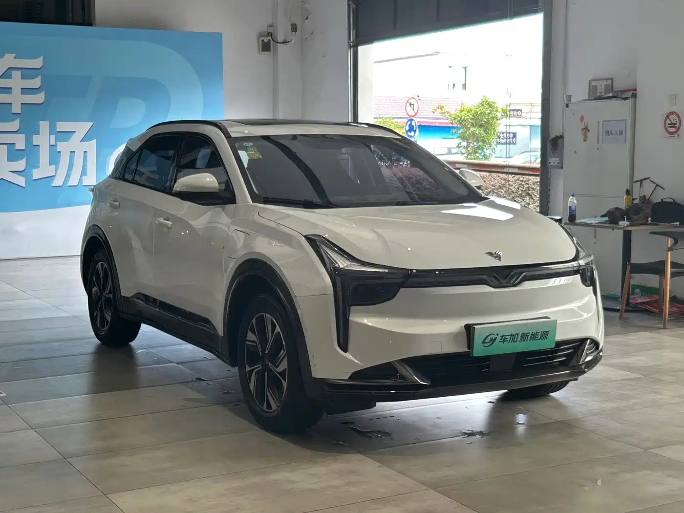 Фото 3 - Nezha Auto Neta U