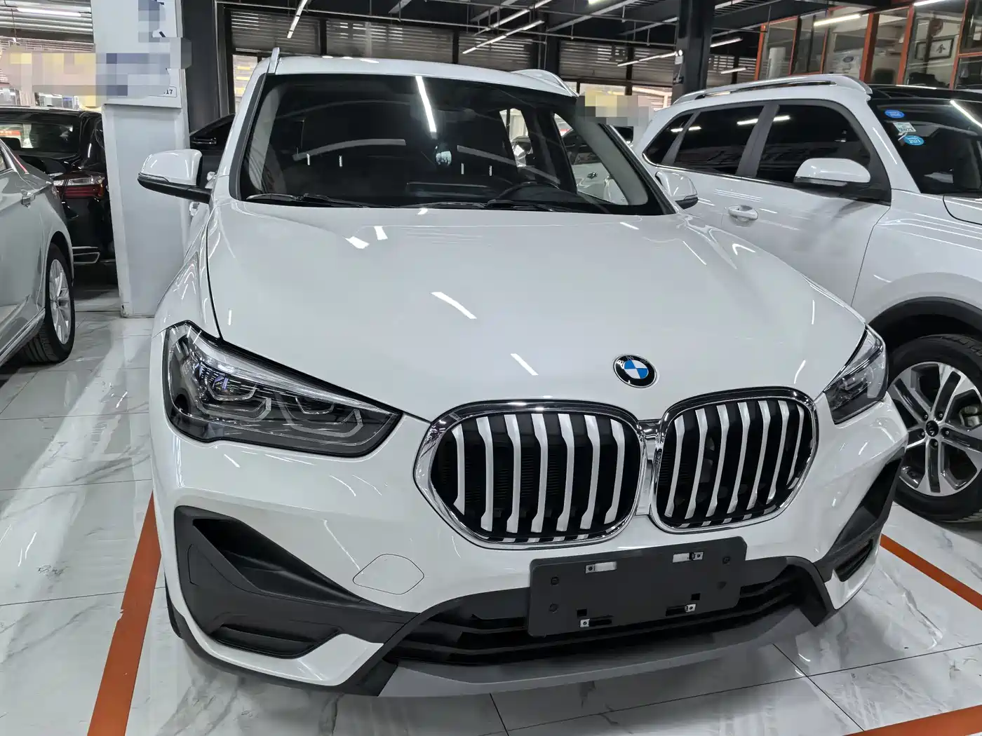 BMW X1 2020 sDrive25Li Leading Model фото 2