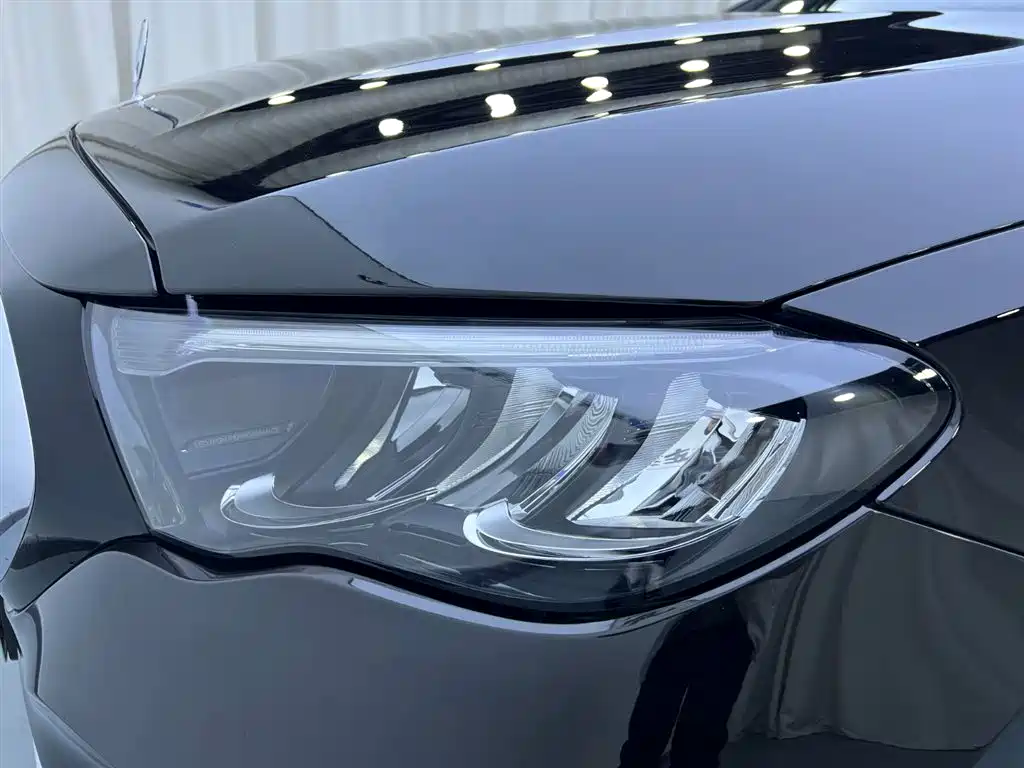 Mercedes-Benz E-Class New Energy 2024 E 350 e L Plug-in Hybrid Sedan фото 24