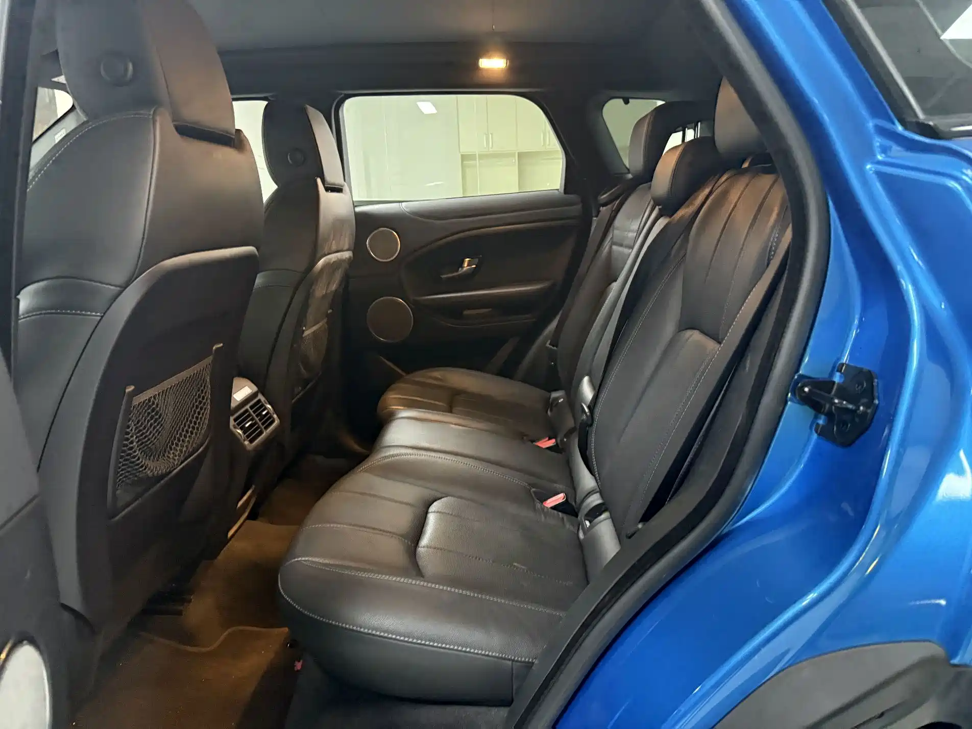 Photo 13 - Land Rover Range Rover Evoque