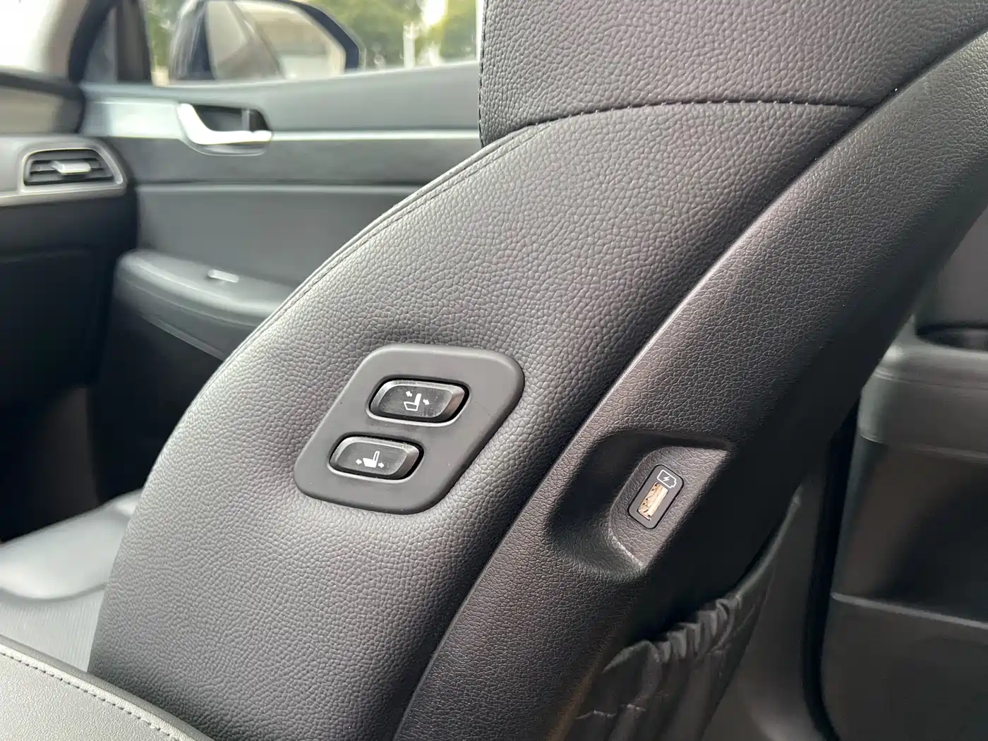 Hyundai Palisade 2021 3.5L Automatic 4WD GLS фото 32