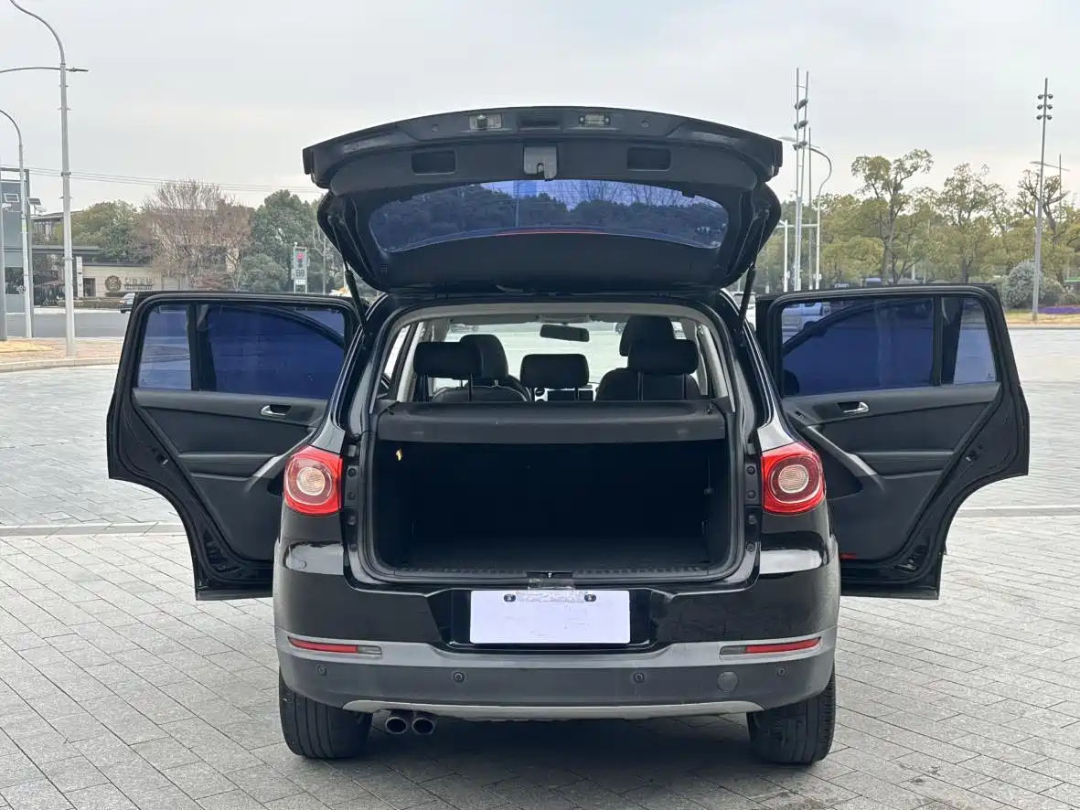 Volkswagen Tiguan 2013 1.8TSI Auto 4WD Luxury фото 10