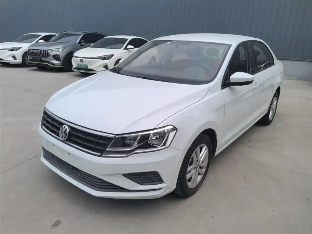 Volkswagen Jetta 2019 Dream Edition 1.4L Manual Fashion фото 2