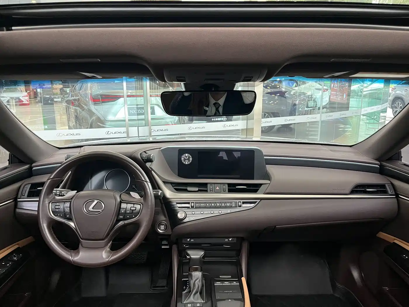 Lexus ES 2020 200 Excellence фото 3