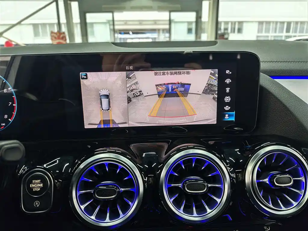 Mercedes-Benz GLA AMG 2022 AMG GLA 35 4MATIC фото 12