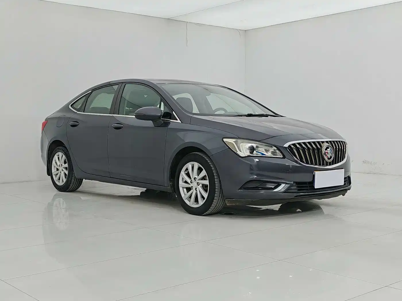 Buick Verano 2017 Sedan 15S Automatic Leading фото 4