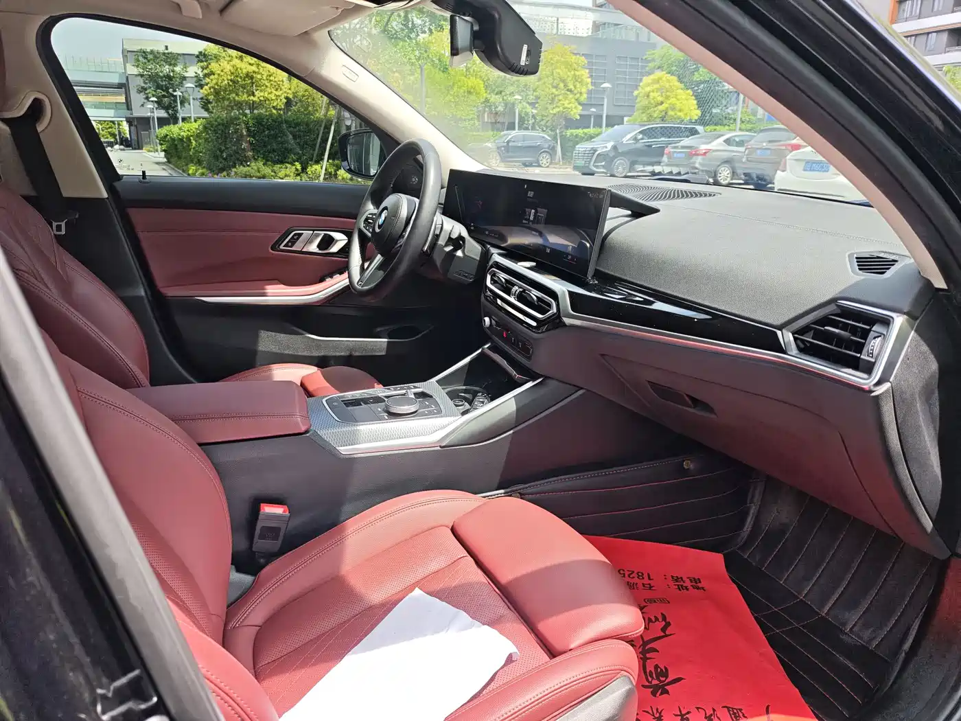 BMW 3 Series 2023 325Li M Sport Black Night Package фото 13