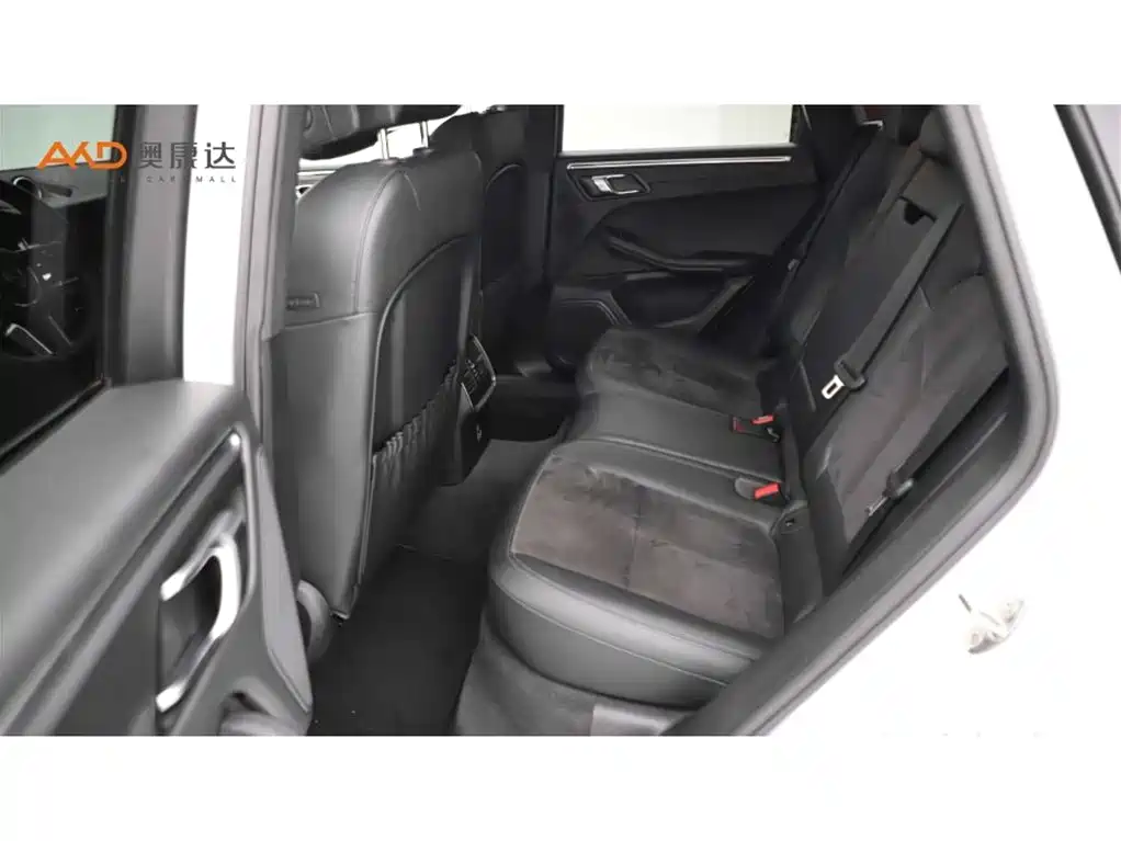 Porsche Macan 2020 Macan 2.0T фото 7
