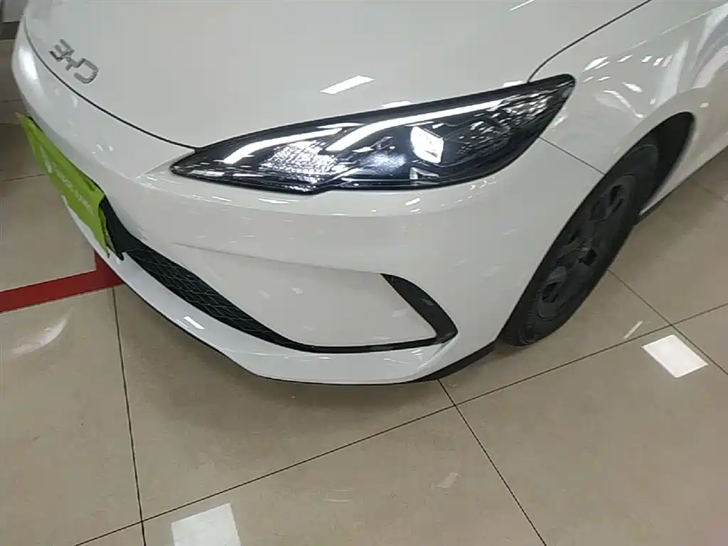 BYD Hai Bao 05 DM-i 2025 DM-i Smart Drive Edition 55KM Luxury фото 24